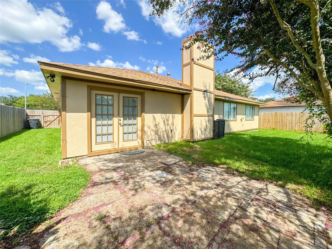 Photo of 39 Oak Harbor Drive