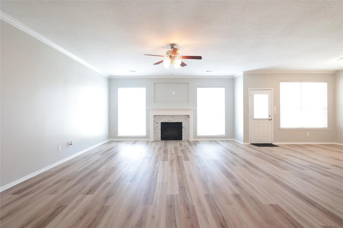 Photo of 22310 Lamaster Lane