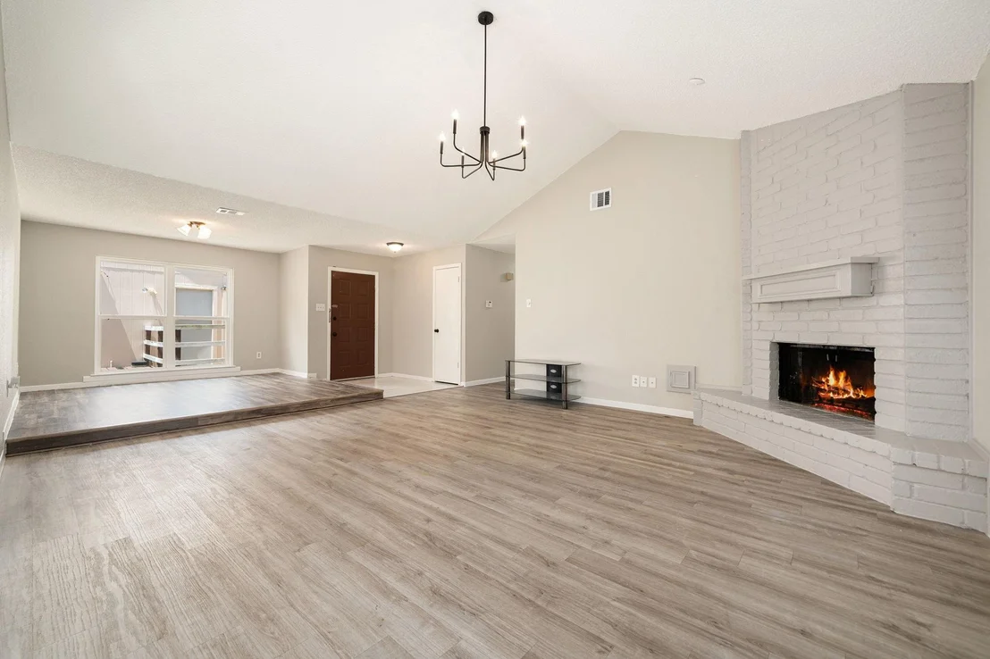 Photo of 6822 Stonewater