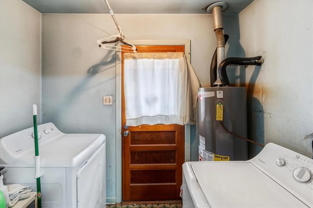 Photo of 2114 Lazybrook Drive