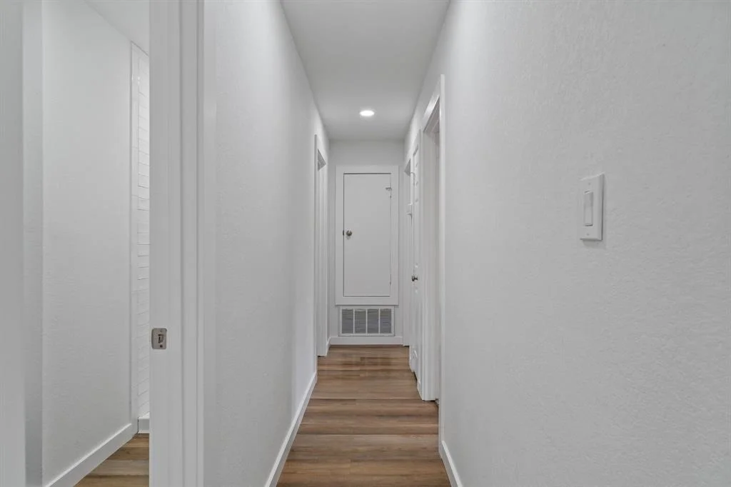 Photo of 228 N Forest Drive