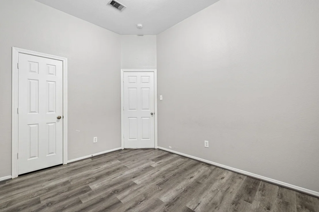 Photo of 13196 Miller Lane