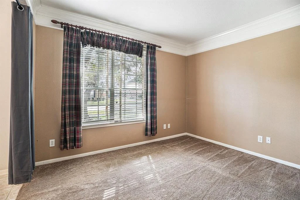 Photo of 2862 Everett Drive