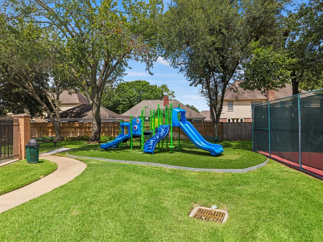 Photo of 11323 Chestnut Woods Trail