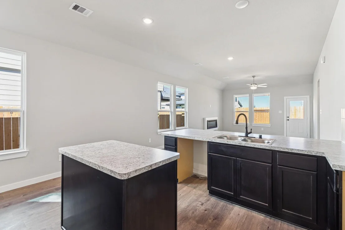 Photo of 1129 Lilly Lane