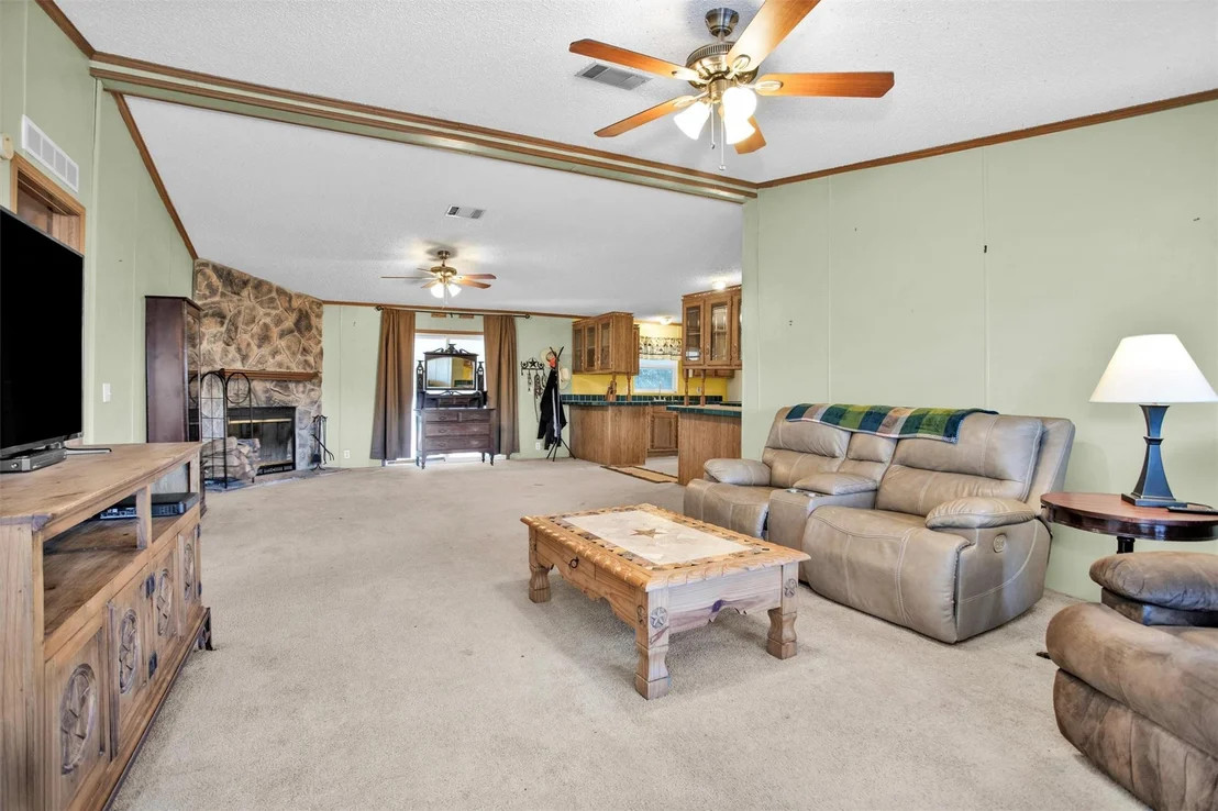 Photo of 380 Rose Hill Road