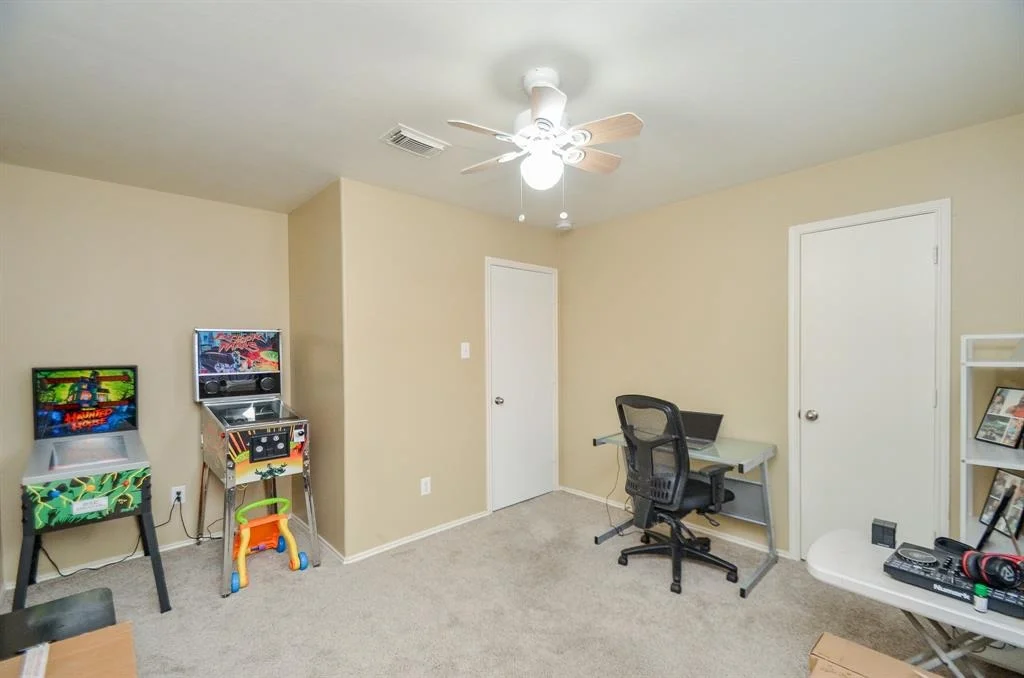 Photo of 23922 Clipper Hill Lane