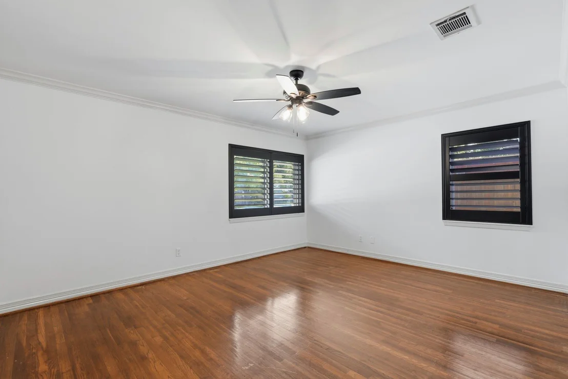 Photo of 2302 Chimney Rock Road