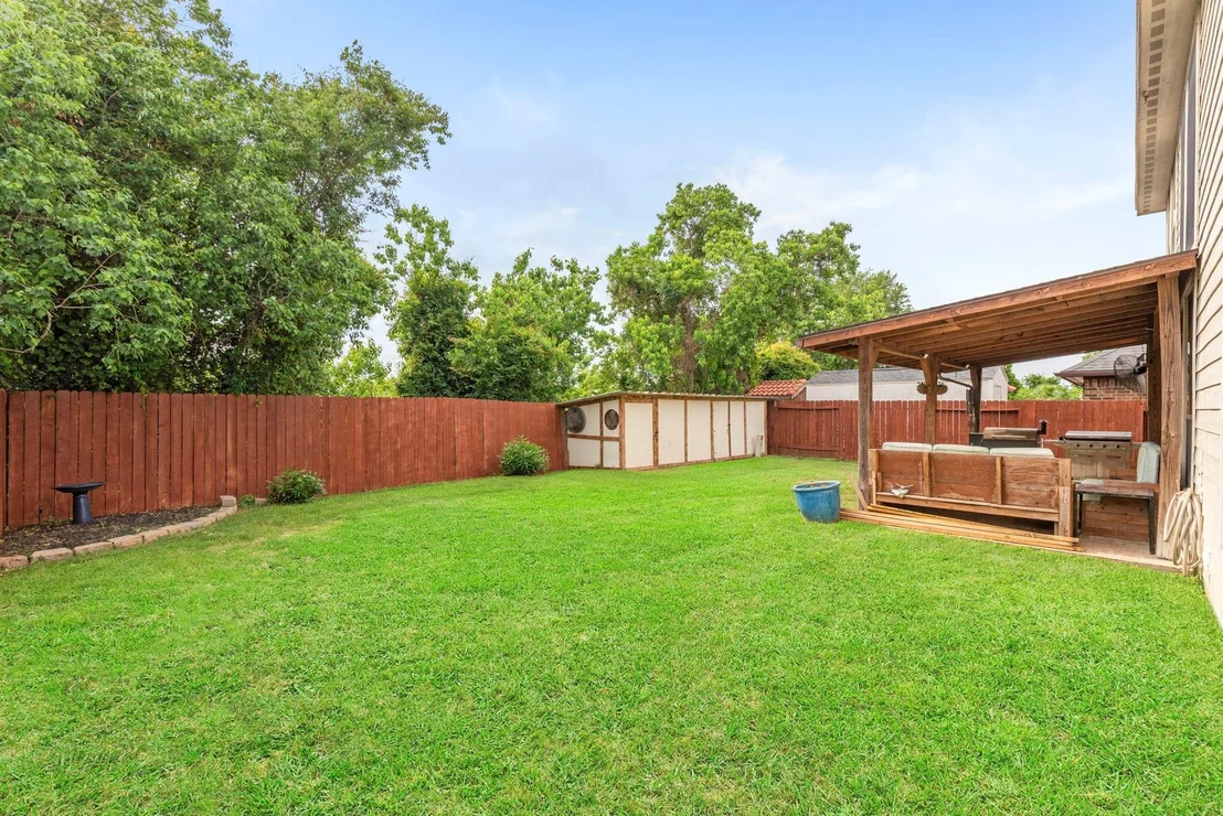 Photo of 21735 Lozar Drive
