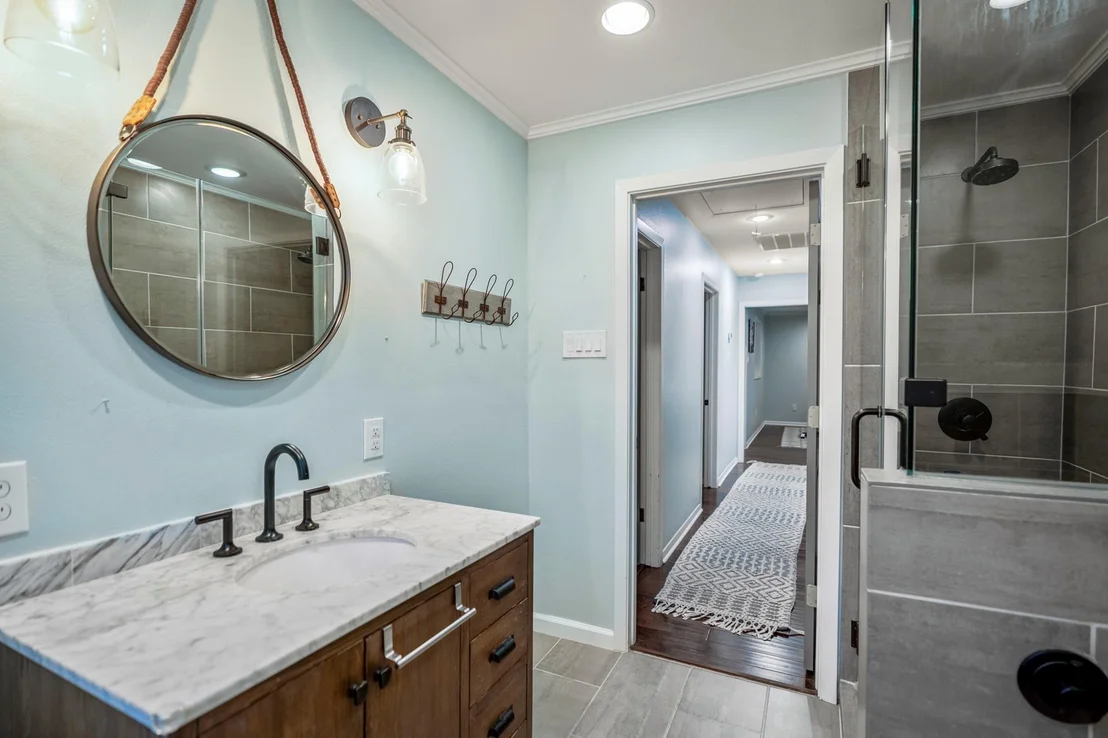 Photo of 4717 Benning Drive