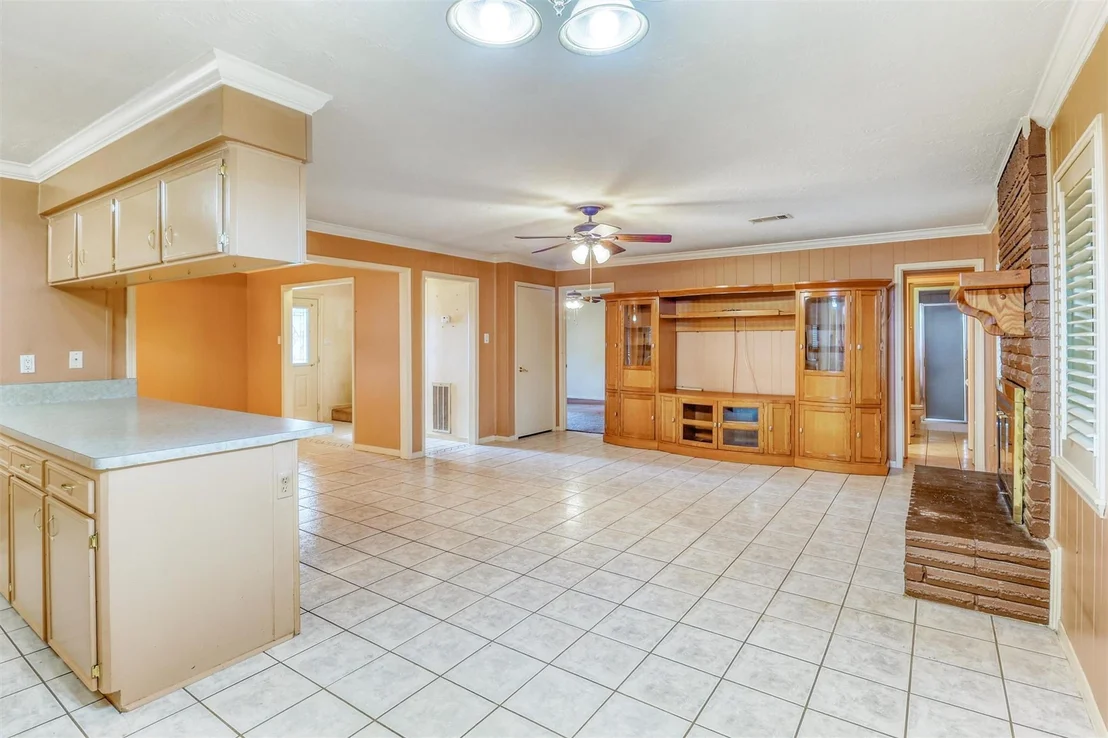 Photo of 534 Belwin Drive