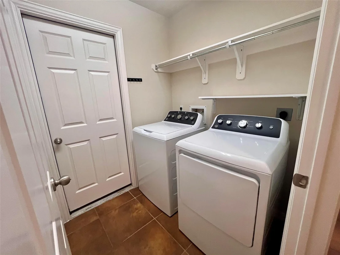 Photo of 28115 Chalet Park Drive