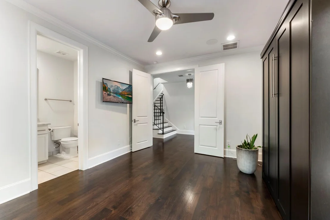 Photo of 130 Gateway Park Place