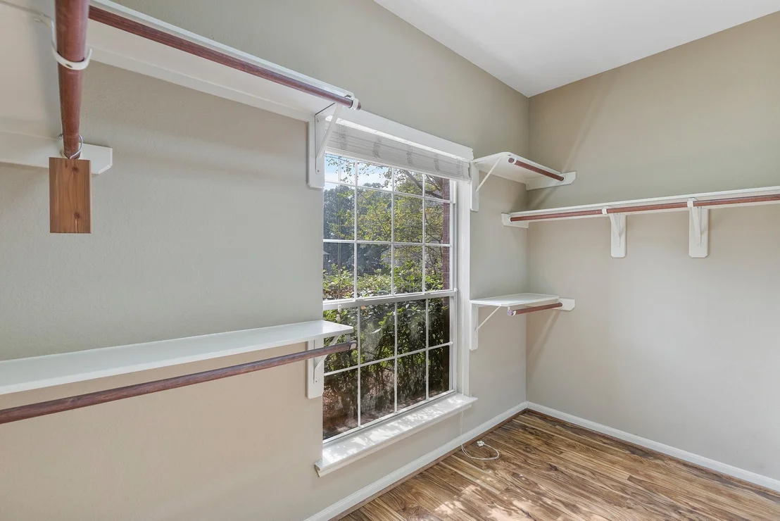 Photo of 1003 Commons Waterway Drive