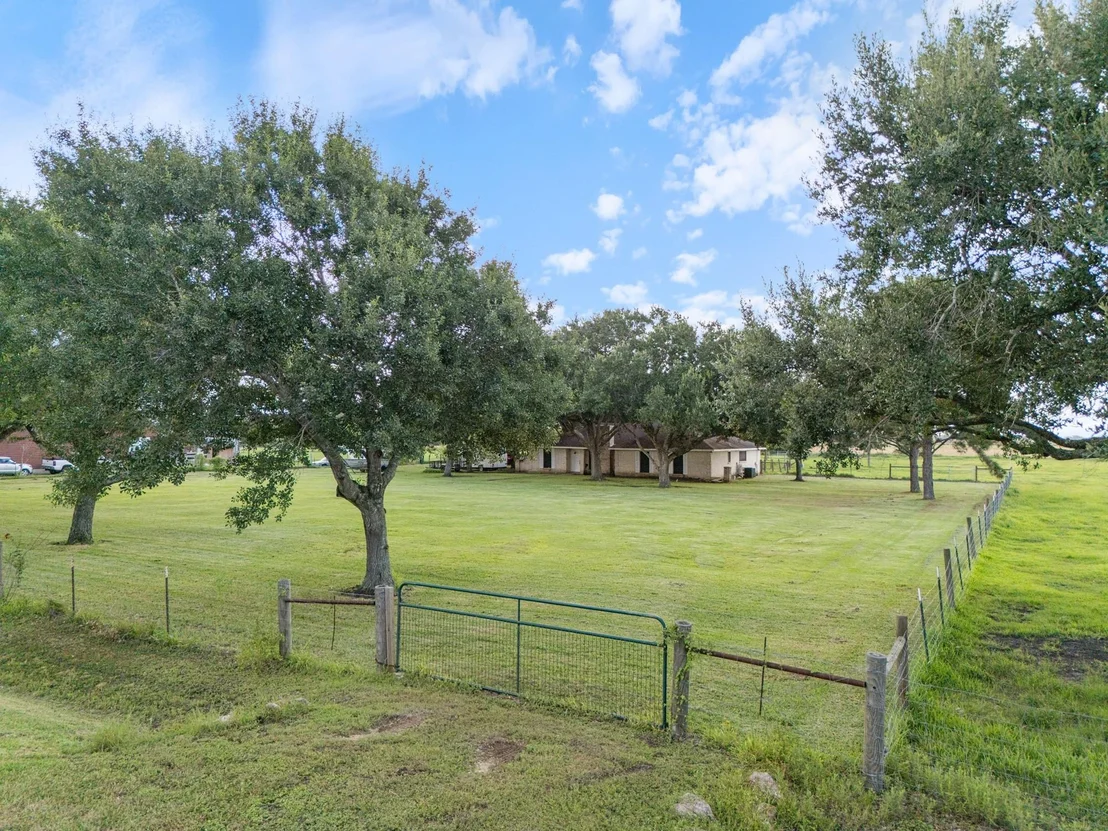 Photo of 6007 Kimisu Lane