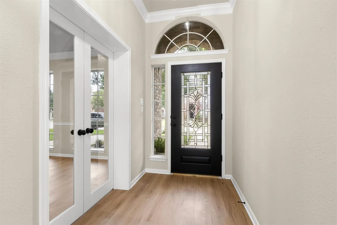 Photo of 19111 Emory Trail