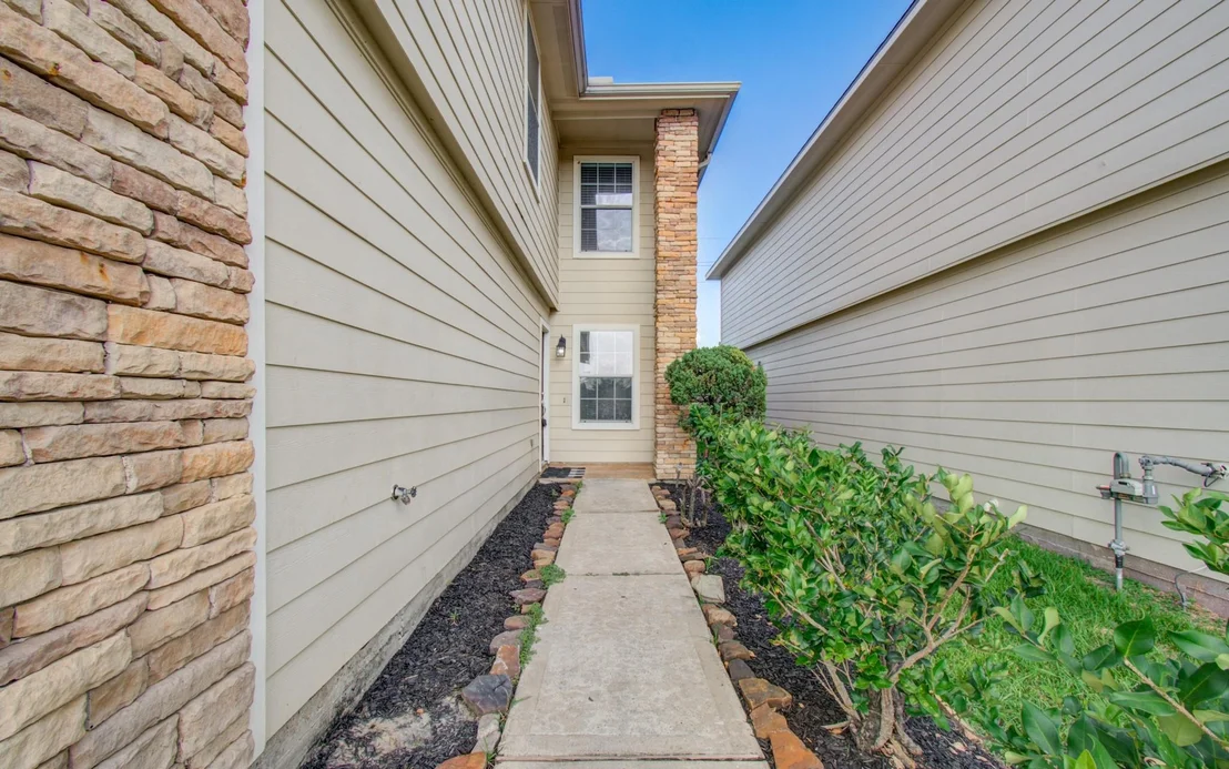 Photo of 10918 Tobar Falls Circle