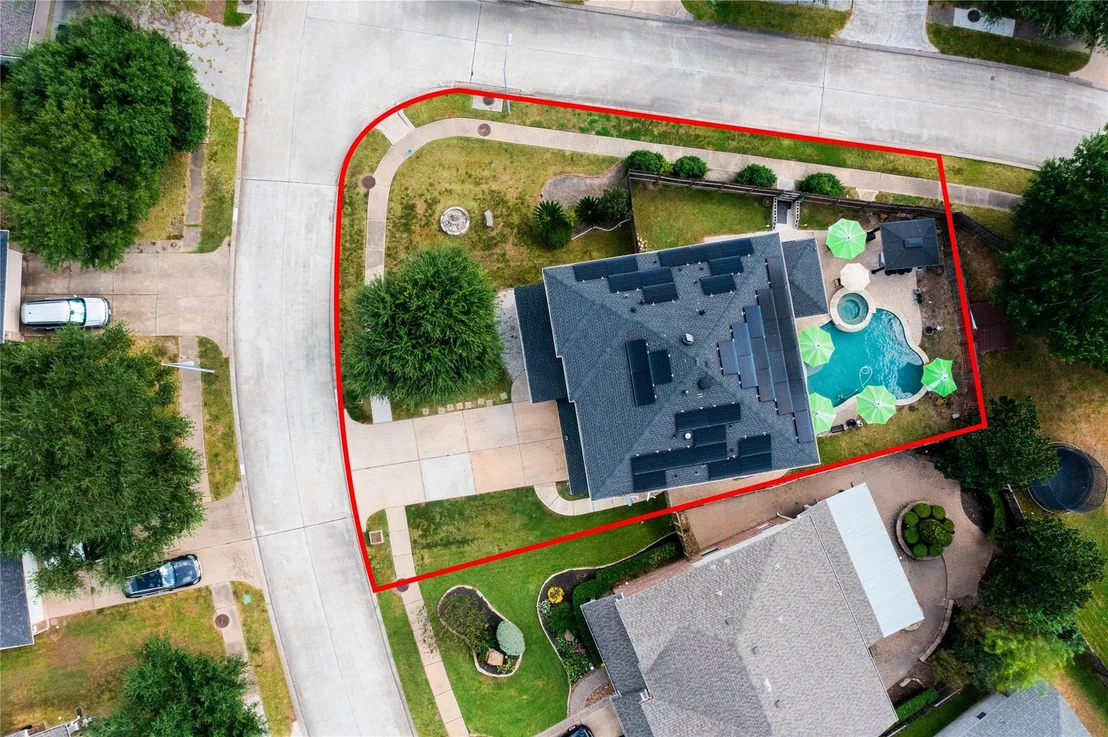 Photo of 18827 Squirrel Oaks Drive