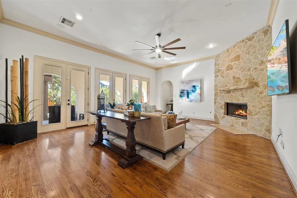 Photo of 46 N Player Manor Circle