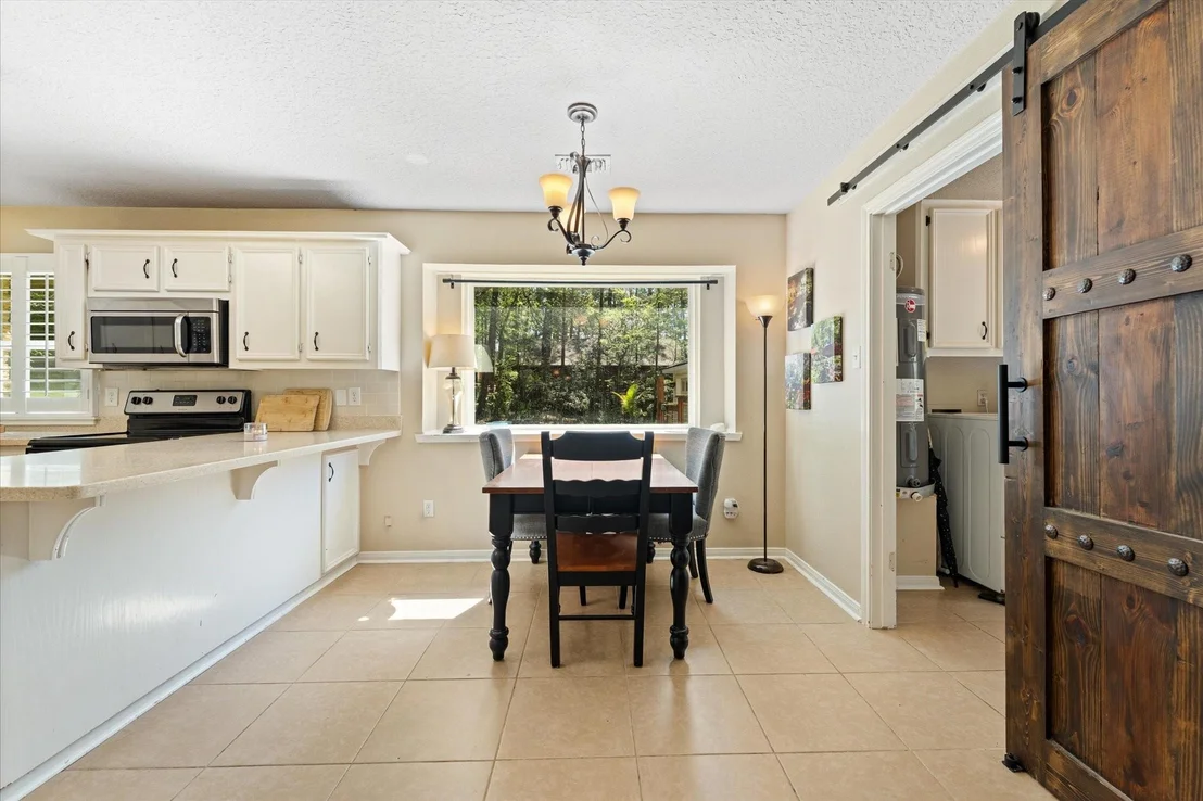 Photo of 57 Lake Forest Circle