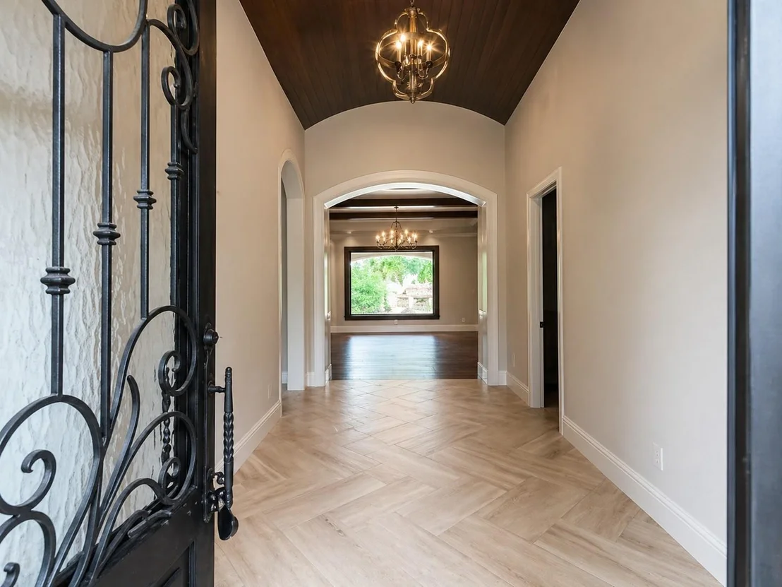 Photo of 917 Sunset Drive