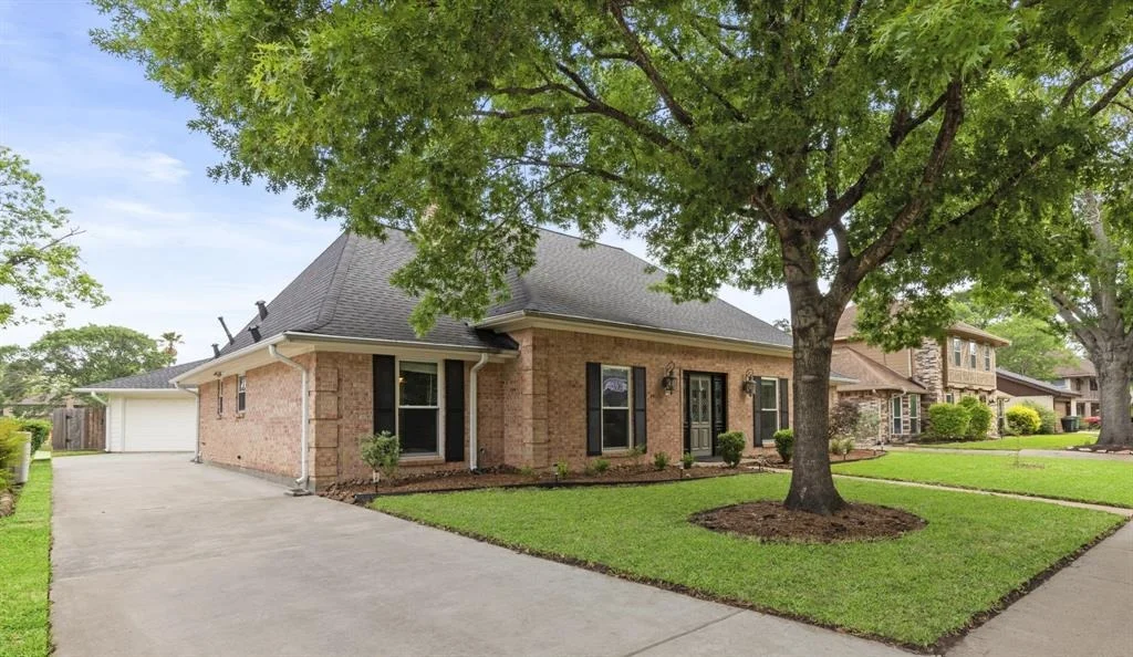 Photo of 5918 Donwhite Lane