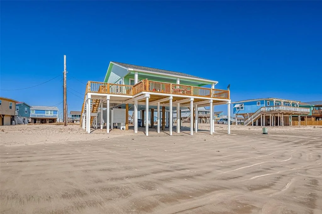 Photo of 1115 White Cap Drive