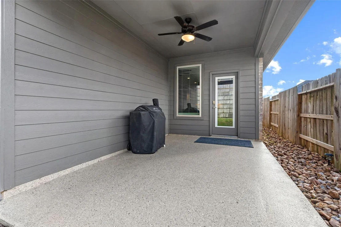 Photo of 443 Stonebrook Lane
