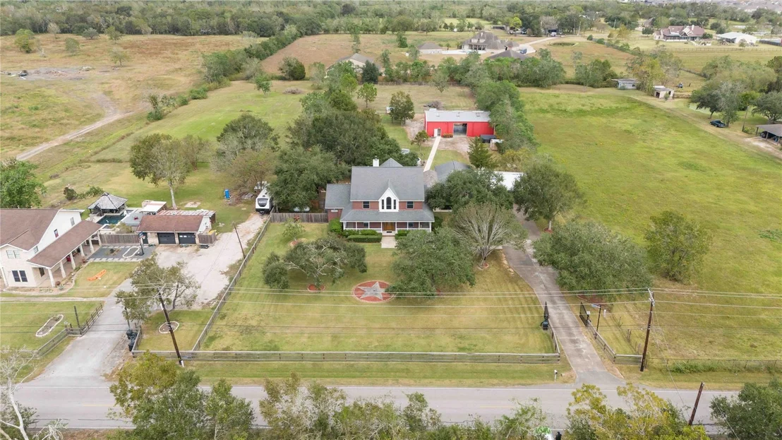 Photo of 1290 County Road 145