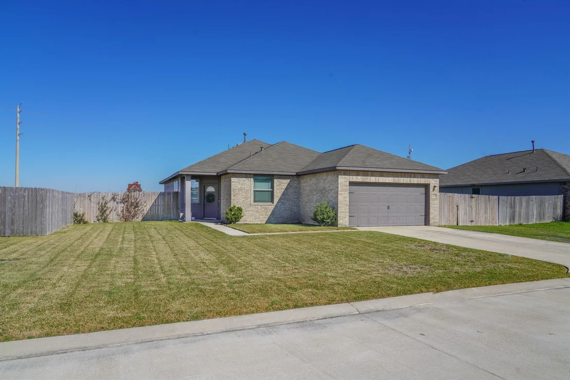 Photo of 1115 Brahma Circle
