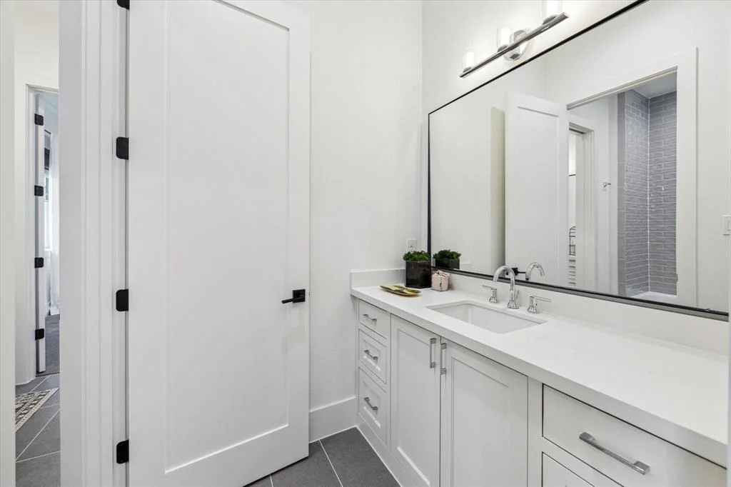 Photo of 1509 Glourie Drive