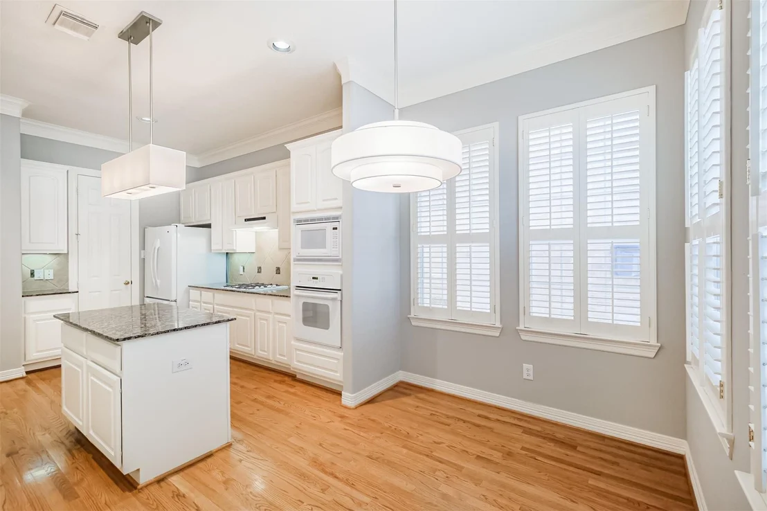 Photo of 1311 Shady Villa Pine