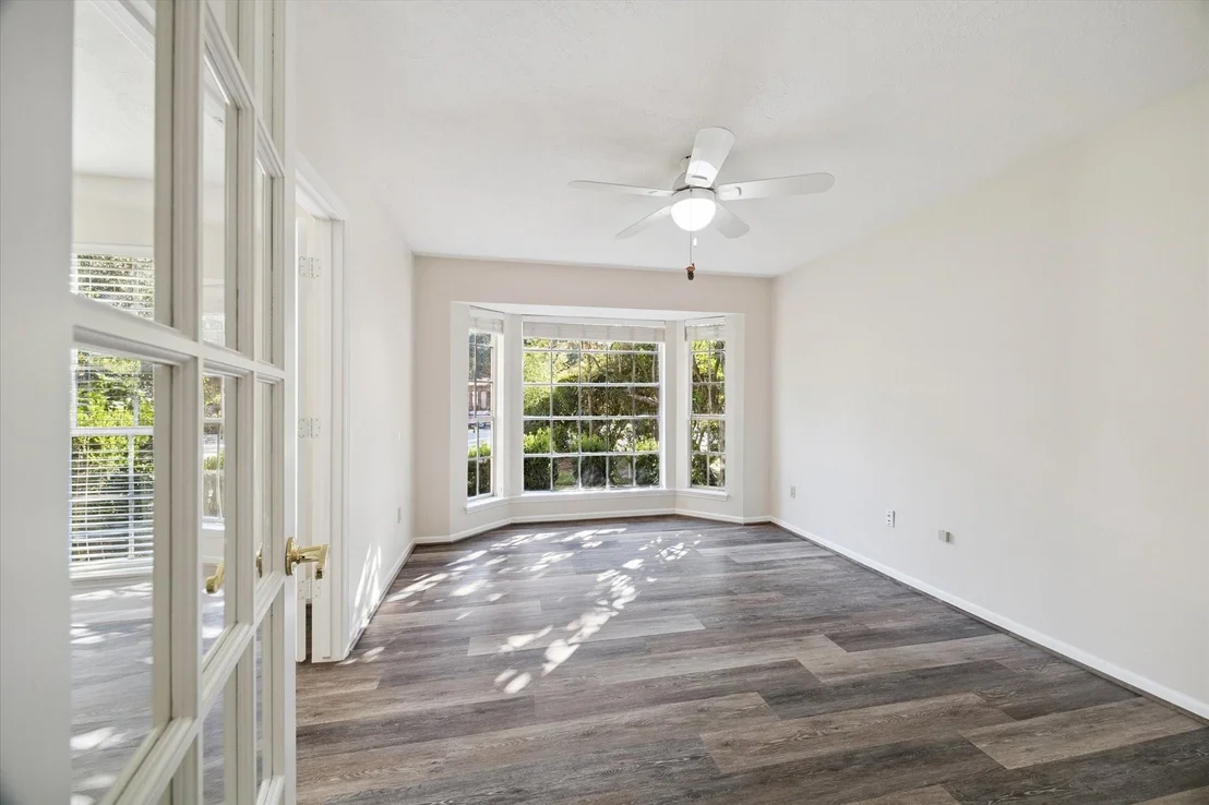 Photo of 2307 Willow Point Drive