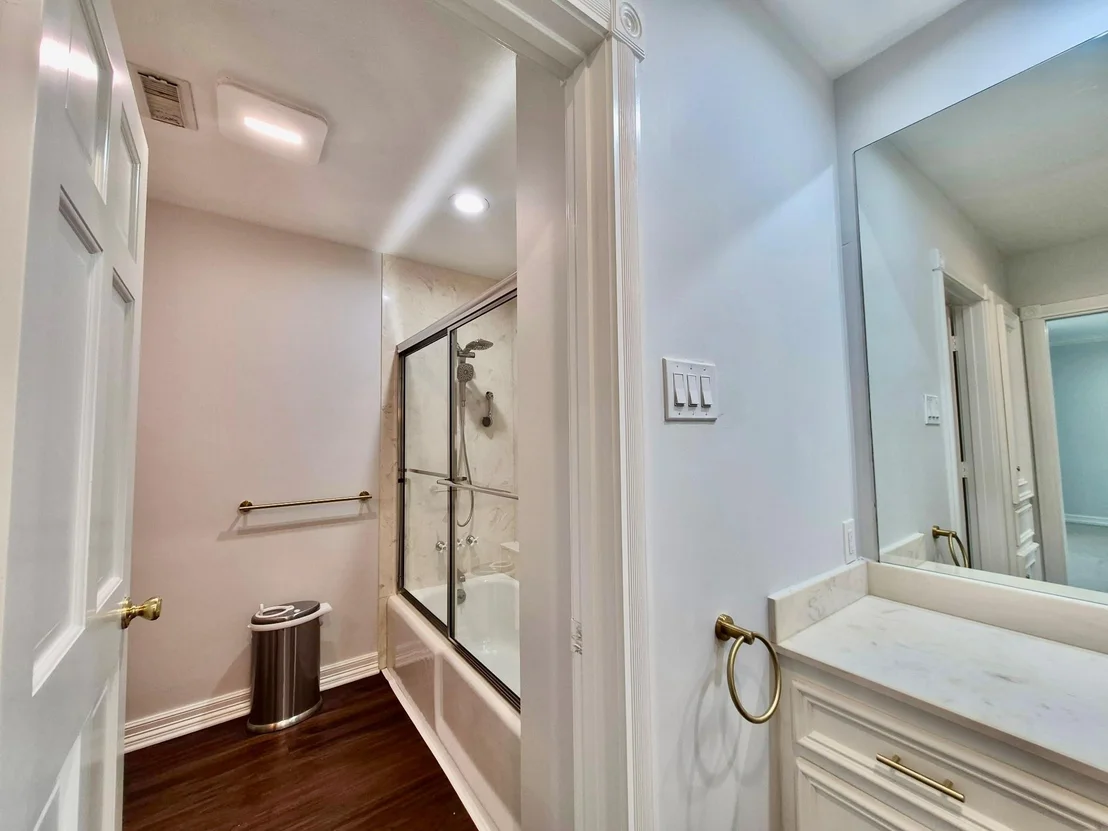 Photo of 5330 Braesheather Drive