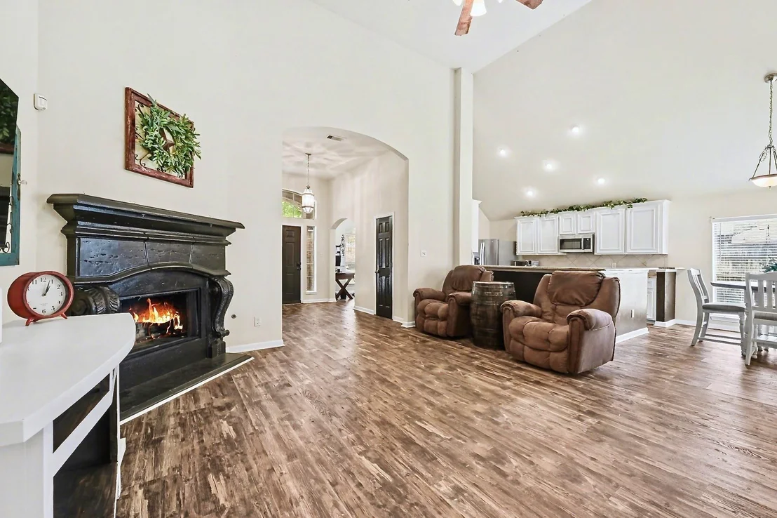Photo of 7418 Lakesage Lane