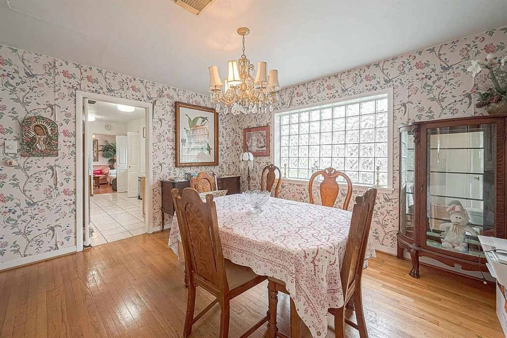 Photo of 2312 Suffolk Drive