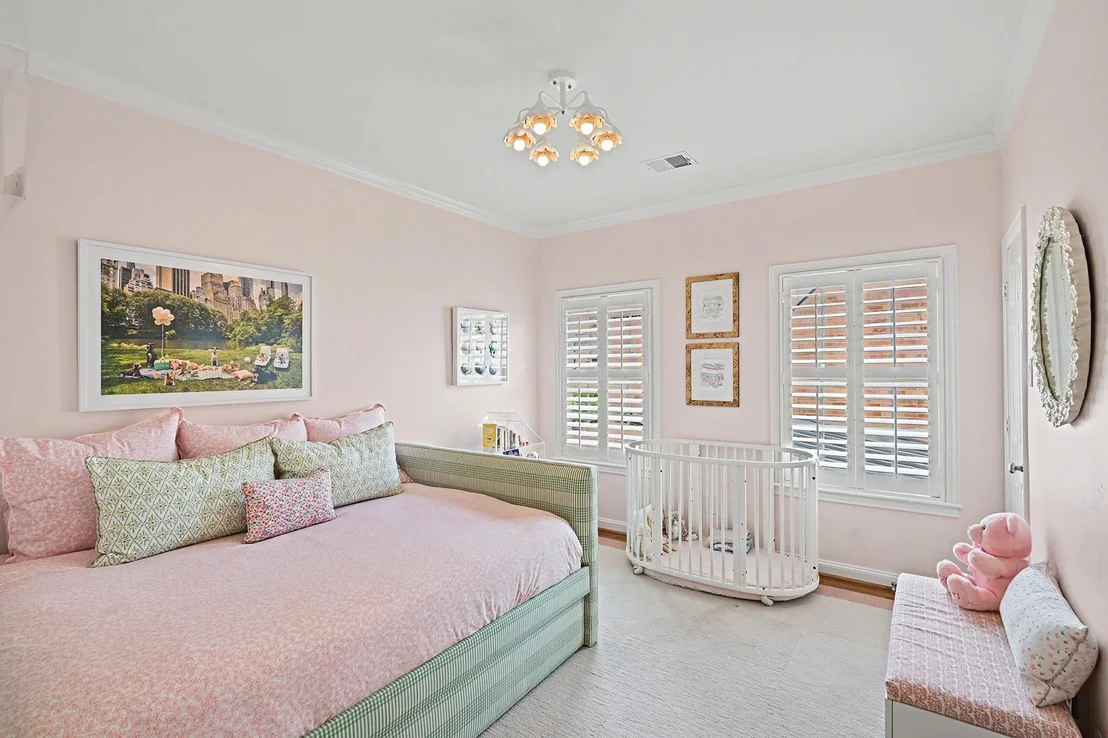 Photo of 5808 Fordham Street
