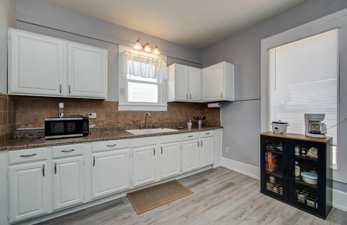 Photo of 155 Davis Street