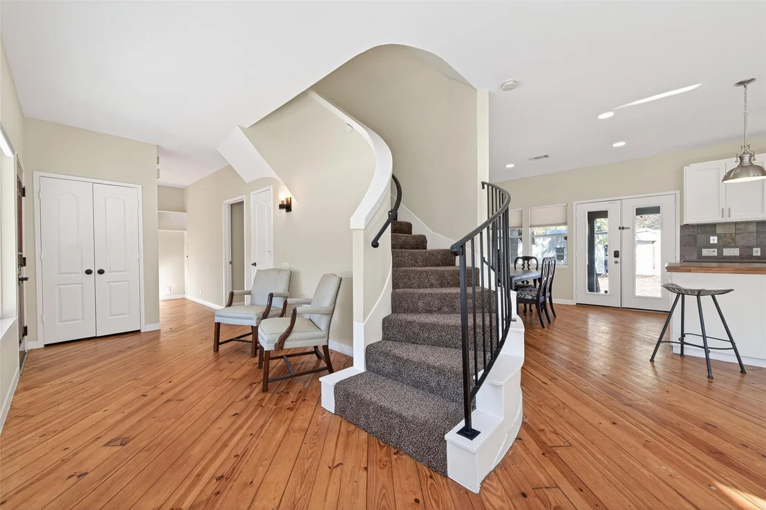 Photo of 22202 Rainfern Drive