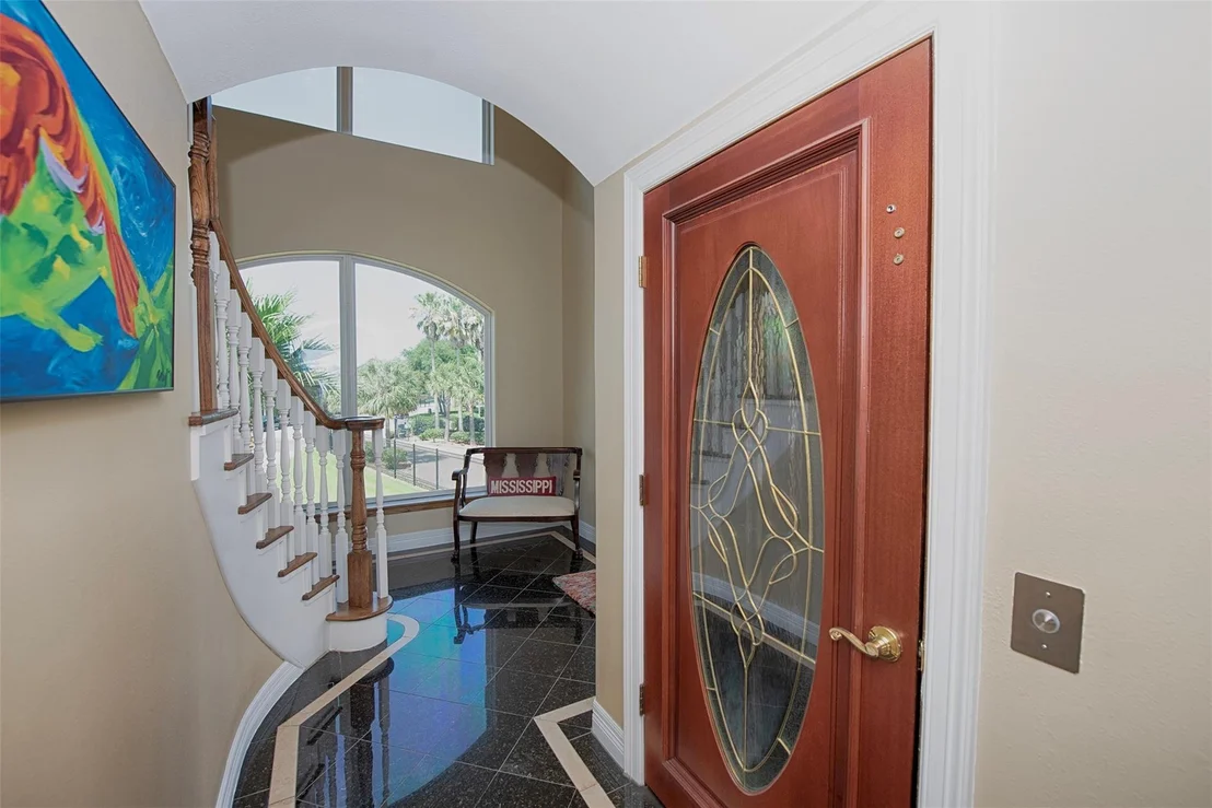 Photo of 2242 Marina Way