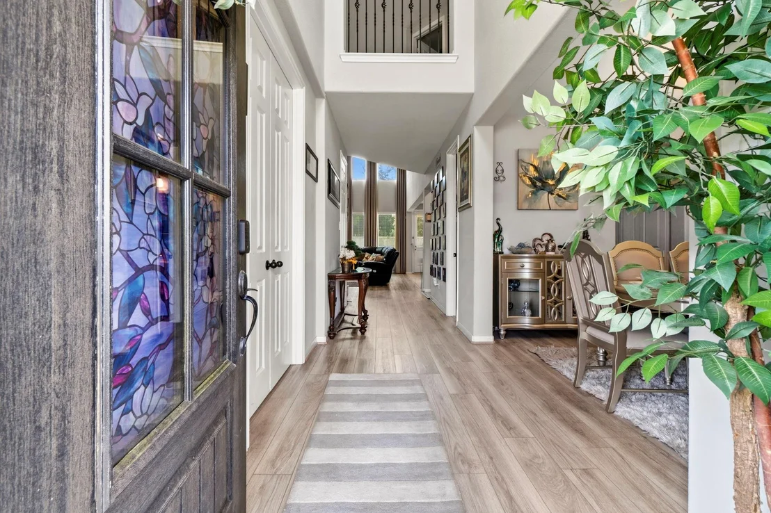 Photo of 30985 Laurel Creek Lane