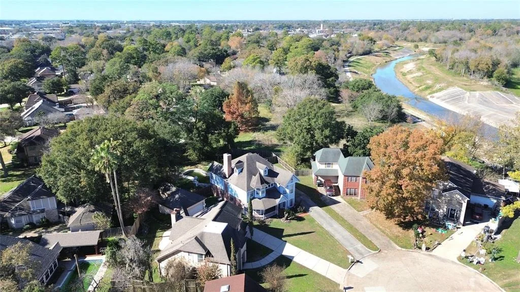 Photo of 6231 Oak Pass Drive