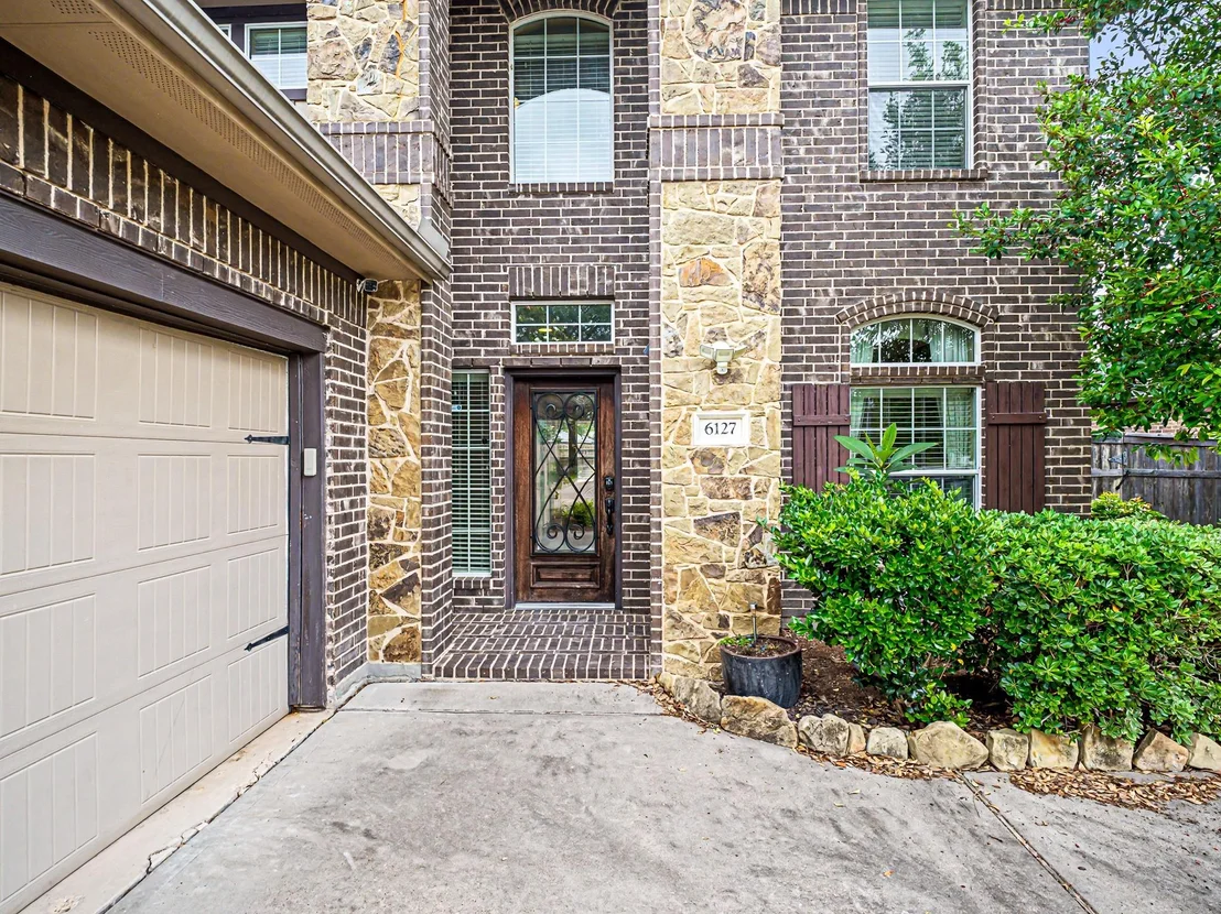 Photo of 6127 Harmony Park Lane
