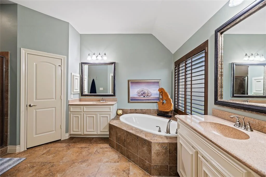 Photo of 26919 Wolfs Hill Lane