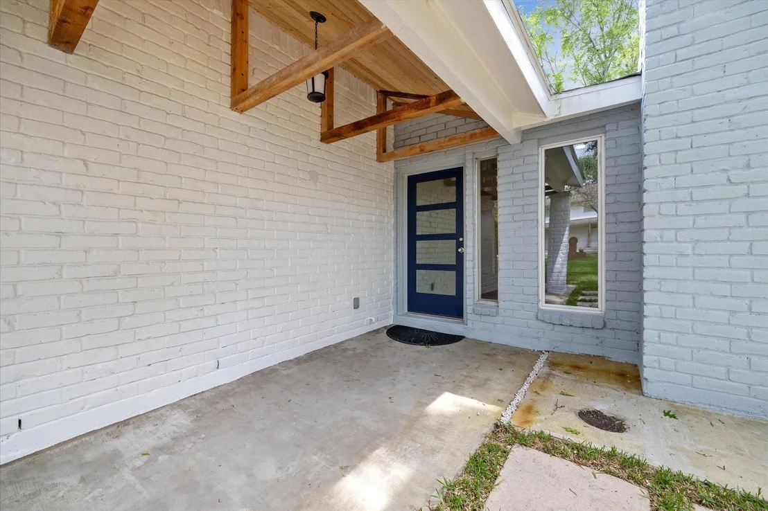 Photo of 9319 Carousel Lane