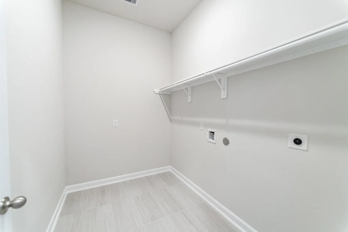 Photo of 710 Woodbinde