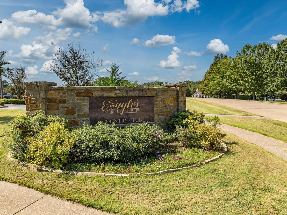 Photo of 113 Azalea Trail