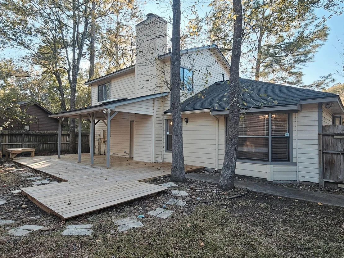 Photo of 80 Fallenstone Drive