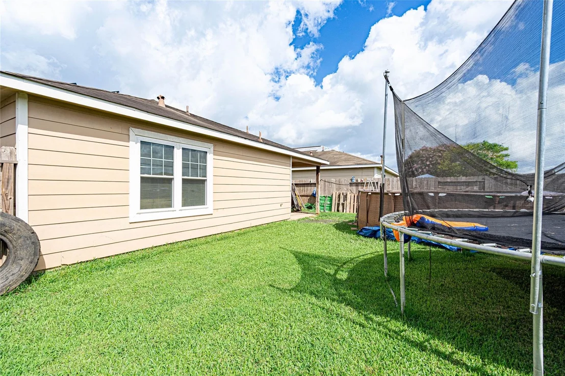 Photo of 2211 Pine Croft Drive
