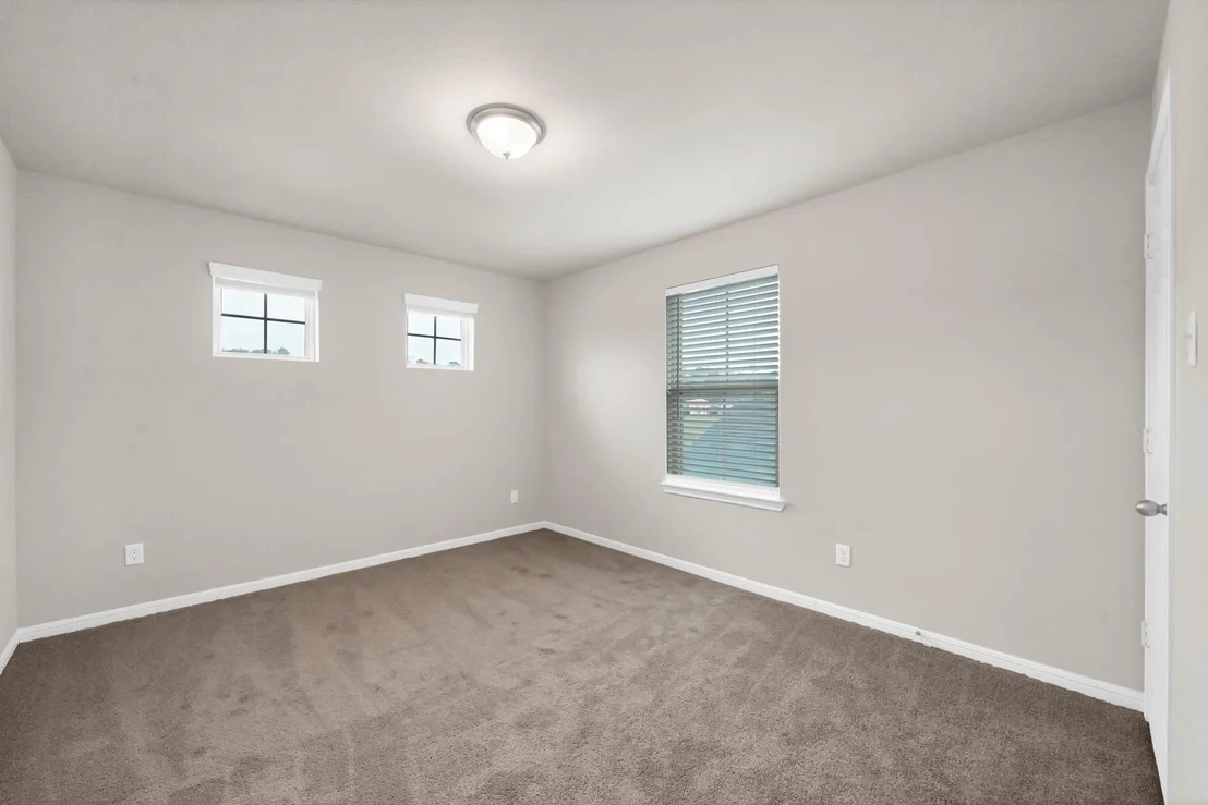 Photo of 214 Emerald Thicket Lane